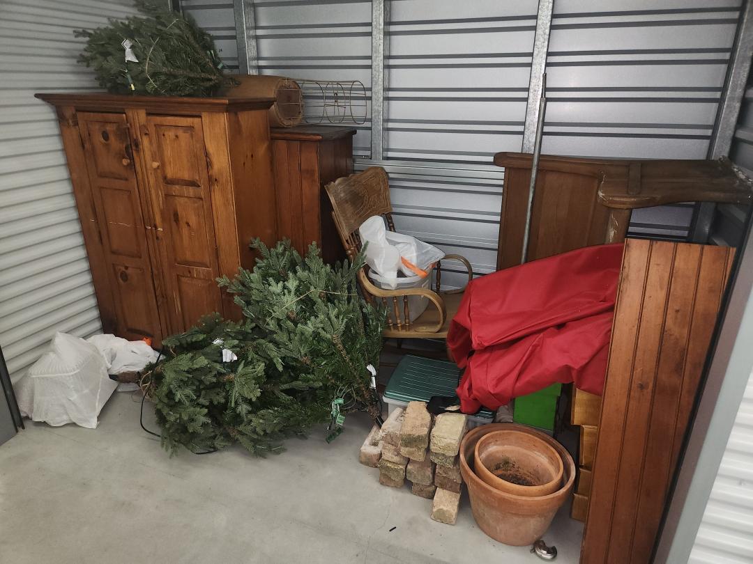 Storage Unit Auction in Houston, TX at Morningstar Storage of Eldridge